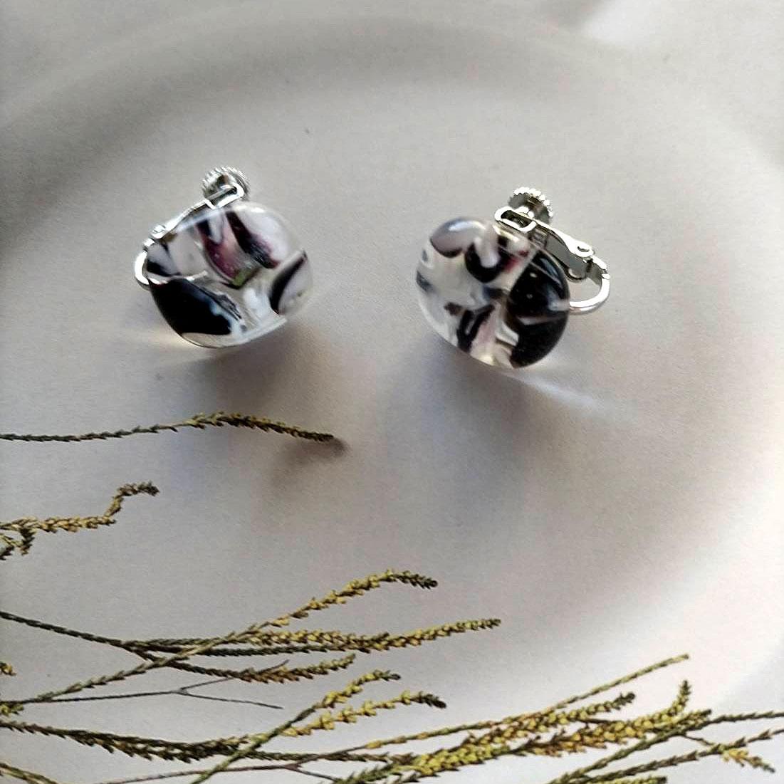 【ベネチアンガラス】モノトーンマーブルイヤリング・色柄選択可