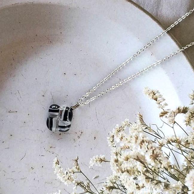 【ベネチアンガラス】モノトーンペンダント・一点物